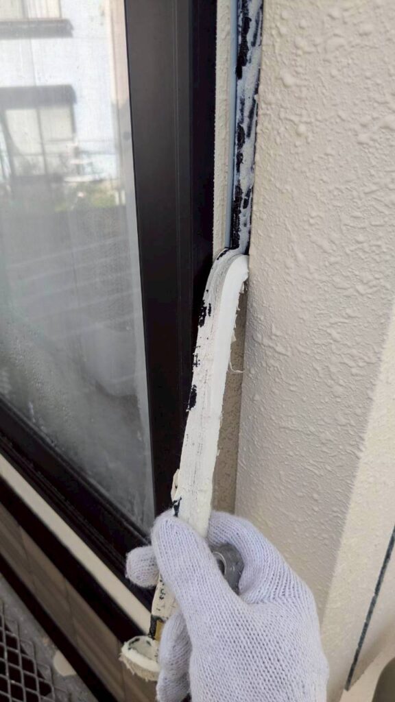 シーリング撤去２